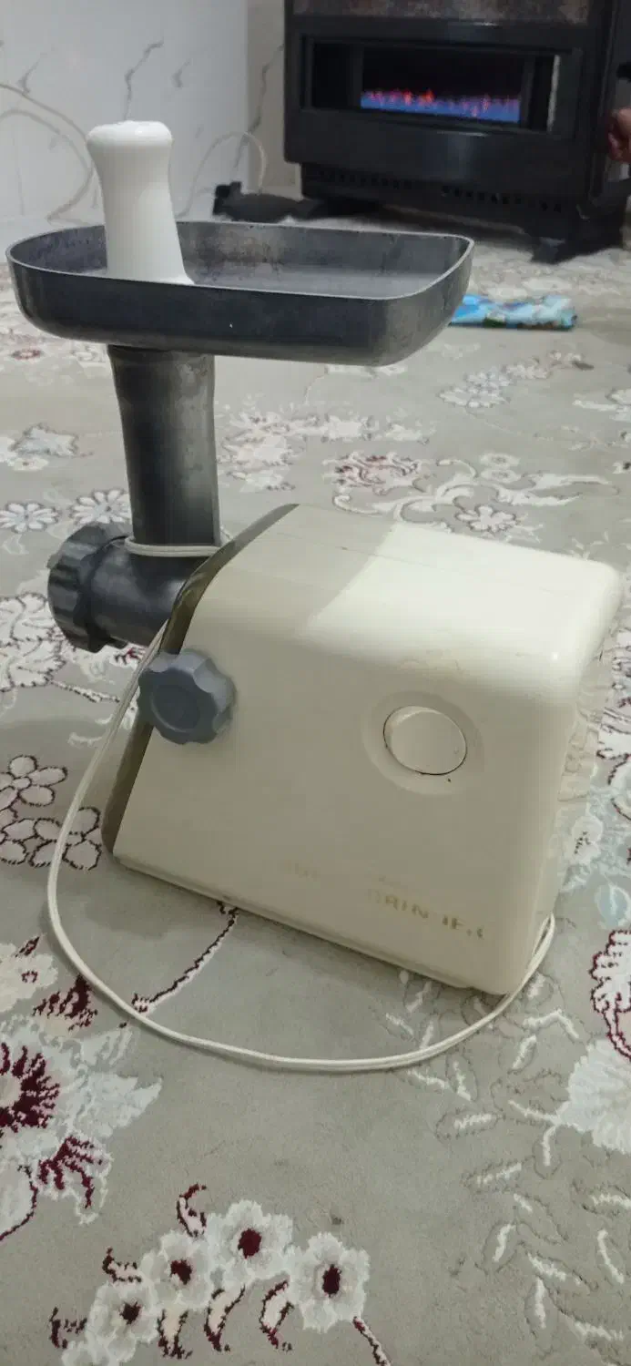 سرخ کن و چرخ گوشت|اجاق گاز و لوازم برقی پخت‌وپز|همدان, |دیوار