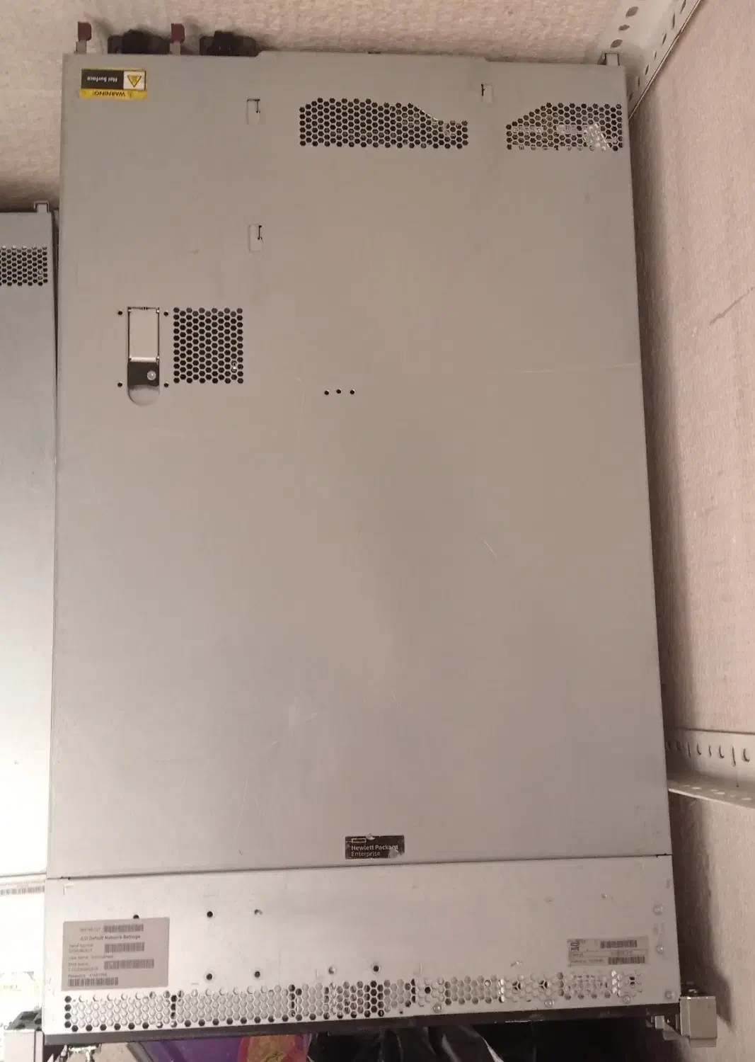 سرور dl 360 G9 8SFF همراه با گارانتی|مودم و تجهیزات شبکه|تهران, خواجه نصیر طوسی|دیوار
