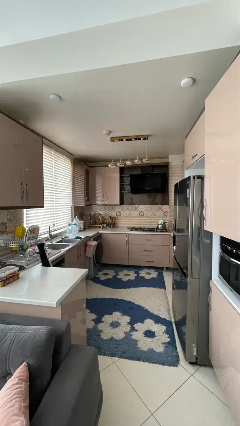 اجاره آپارتمان ۸۳ متری فول امکانات در هاشمی