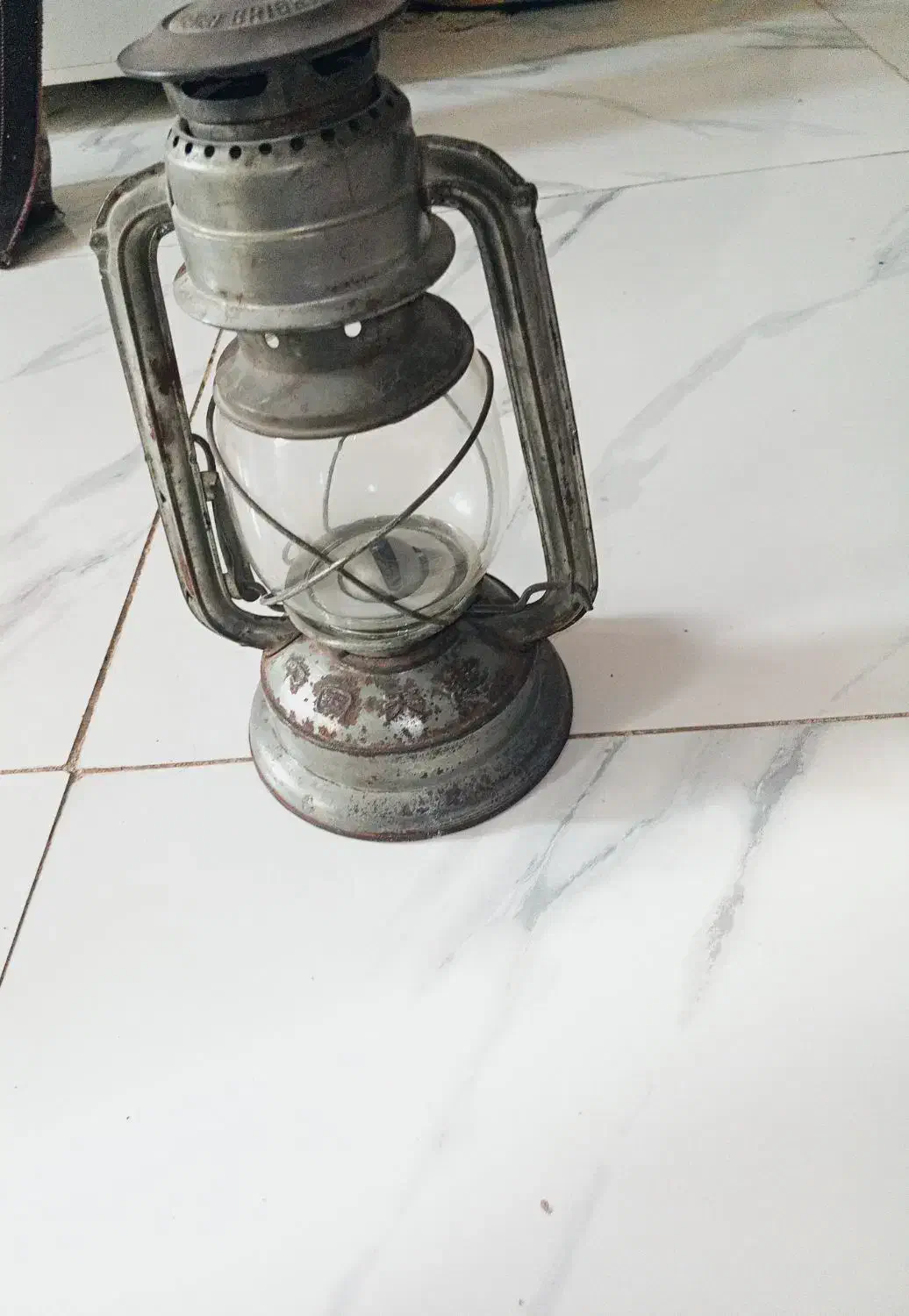 چراغ فانوسی قدیمی کلکسیونی|کلکسیون اشیاء عتیقه|بومهن, |دیوار