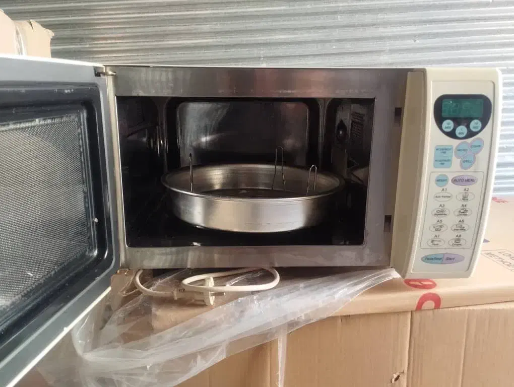 مایکروفر مولینکس اصل فرانسه بدون عیب در حد نو|اجاق گاز و لوازم برقی پختوپز|سقز, |دیوار