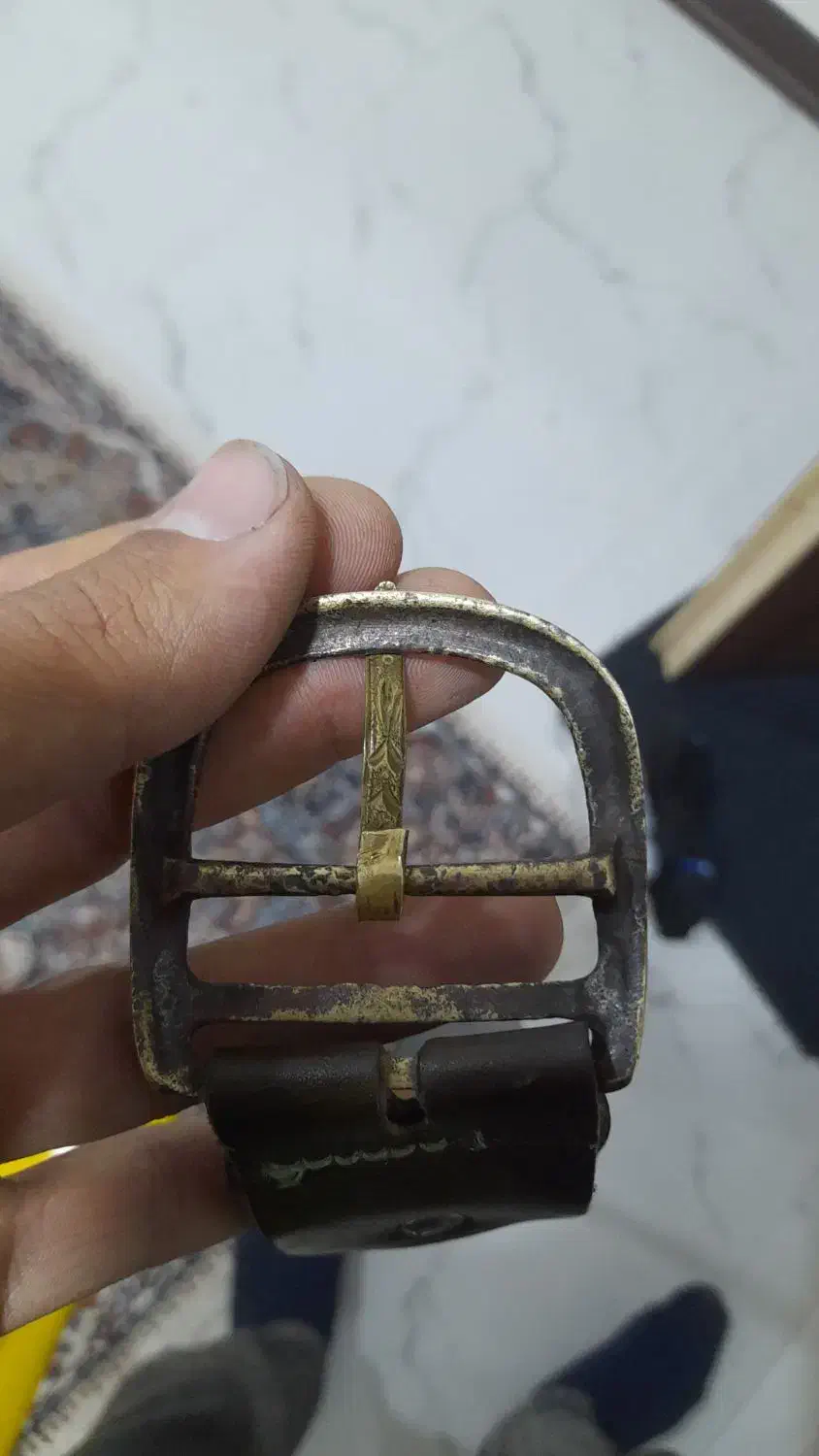 کمربند سگک برنجی قدیمی کمیاب|کیف، کفش، کمربند|شهرکرد, |دیوار