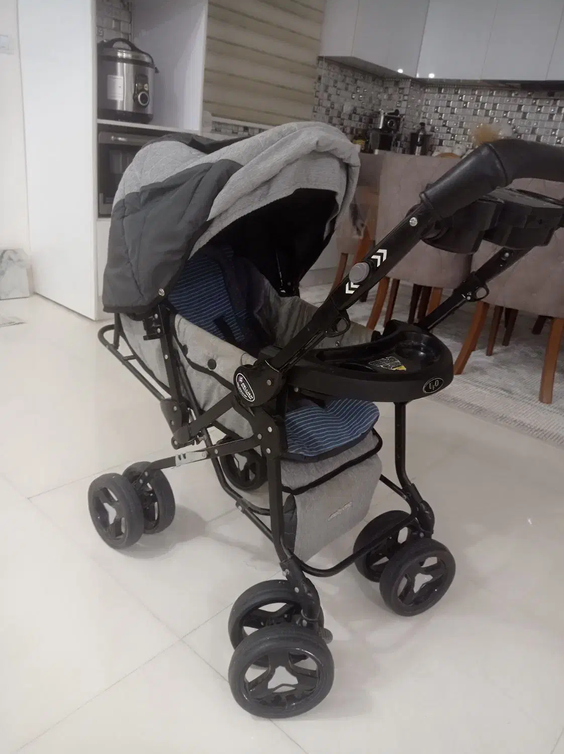 کالسکه مدل دلیجان معاوضه با مرغ و خروس|کالسکه و لوازم جانبی|مینودشت, |دیوار