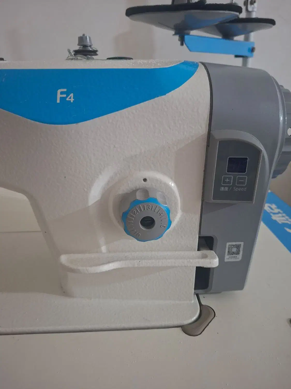 در حد نو|چرخ خیاطی و ریسندگی|چهارباغ, |دیوار