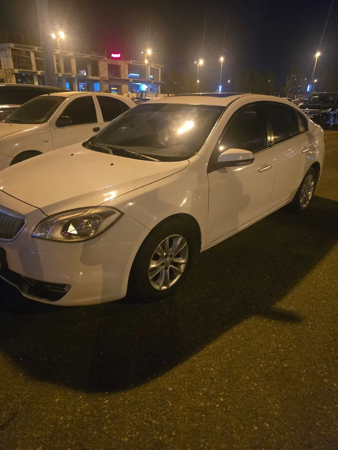 بلریانس ۳۳۰ بی رنگ اتومات|خودرو سواری و وانت|رشت, کوی بیانی|دیوار