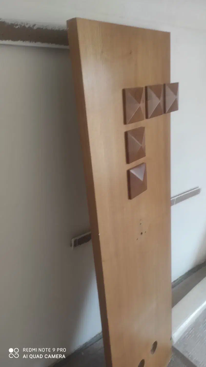 مقداری زیادورق چوبی قابل استفاده|عمده‌فروشی|مشهد, شهید معقول|دیوار