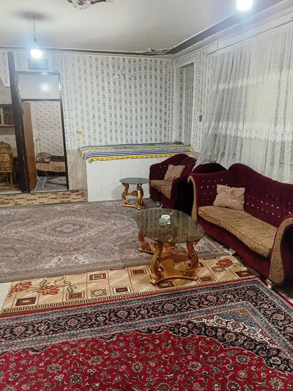 سوییت ۱۰۰متری ویلایی بلوارطاقبستان کوی ۱۲۲|اجارهٔ کوتاه‌مدت آپارتمان و سوئیت|کرمانشاه, |دیوار