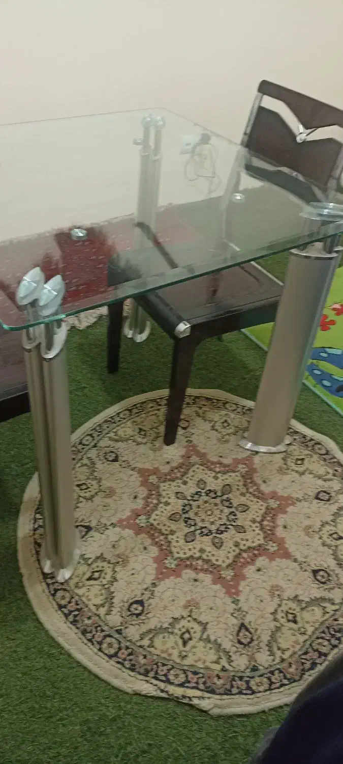 میز غذاخوری ۴ نفر|میز و صندلی غذاخوری|پرند, فاز ۶|دیوار