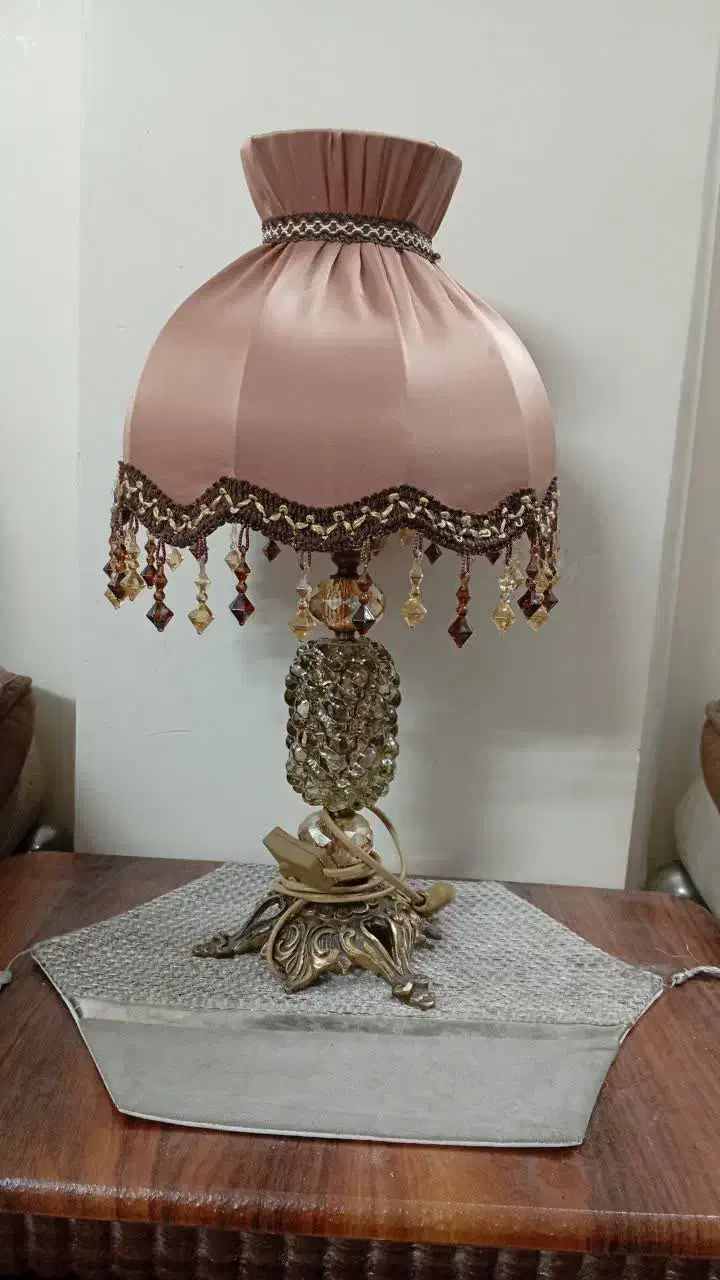 آباژور شیک|چراغ خواب و آباژور|اسلام‌شهر, باغ فیض|دیوار