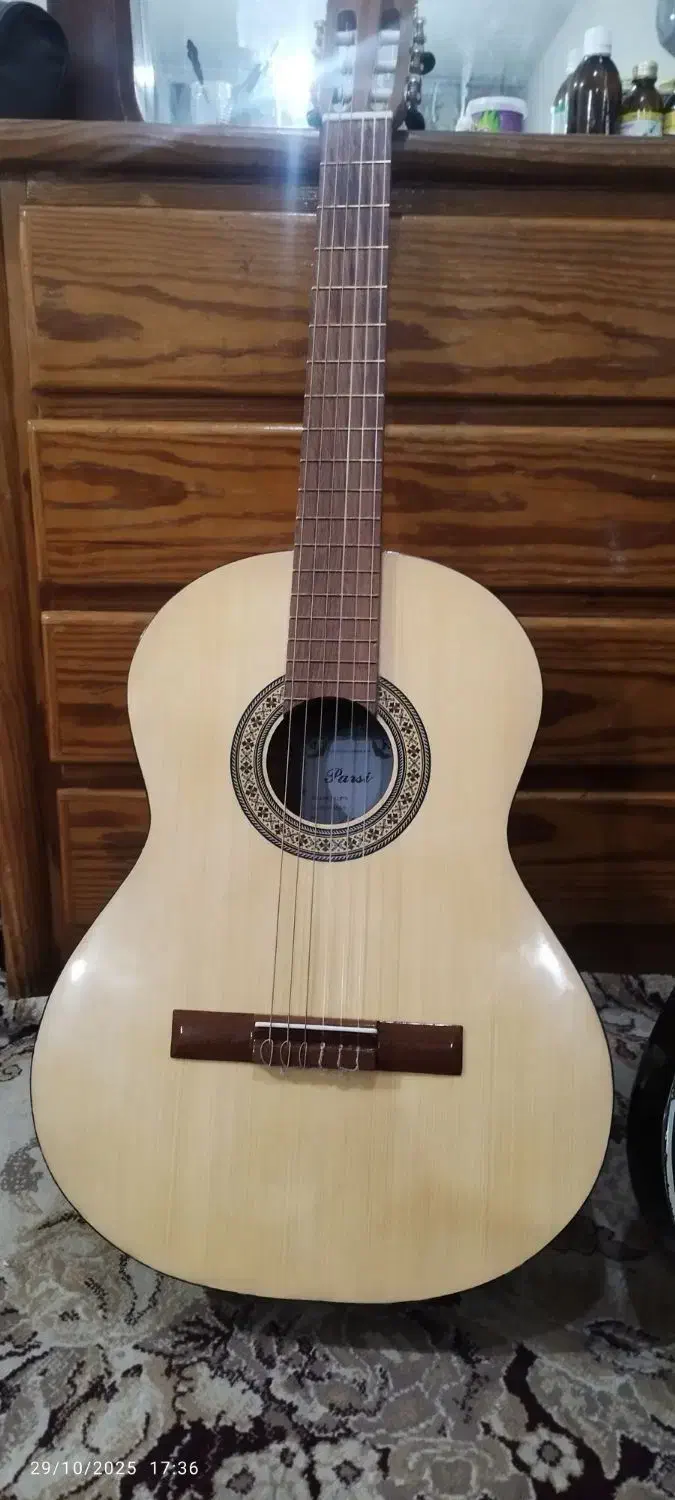 فروش گیتار|گیتار، بیس، امپلیفایر|محمدشهر, محمدشهر|دیوار