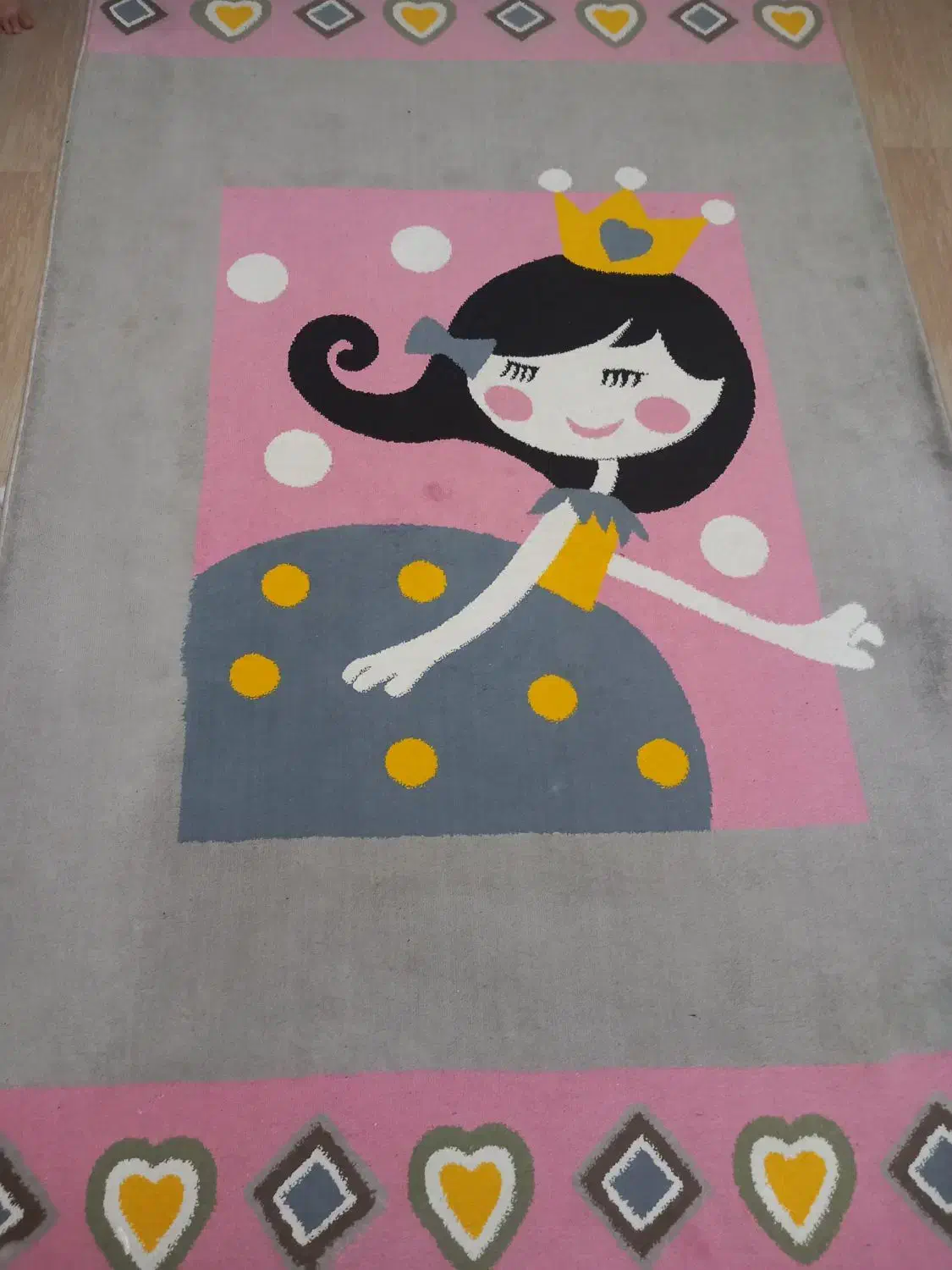 فرش کودک|فرش|ری, شهادت|دیوار