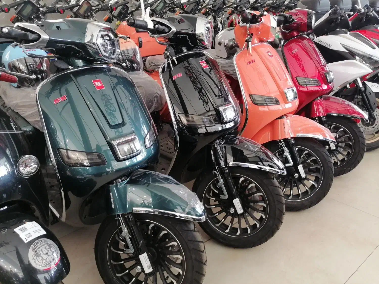 وسپا کلاسیک|موتورسیکلت|قم, کیوانفر|دیوار