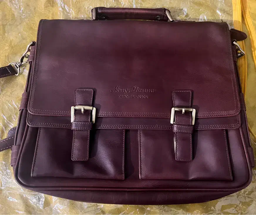 کیف|کیف، کفش، کمربند|دزفول, |دیوار