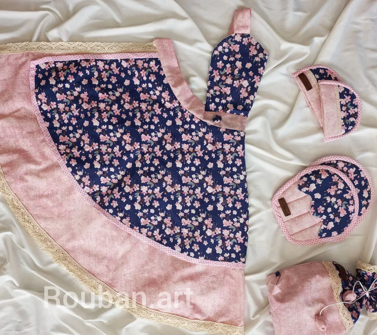 سرویس آشپزخانه عروس روز زن روز مادر|سفره، حوله، دستمال آشپزخانه|کرمانشاه, |دیوار