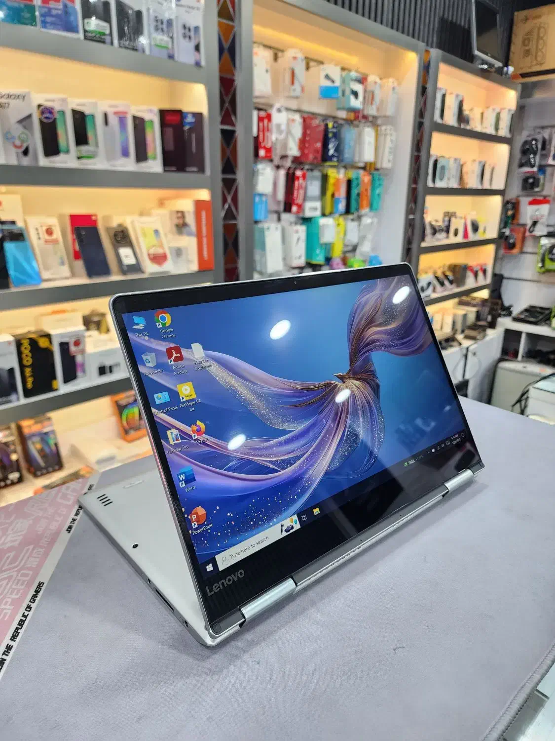 لپتاپ لنوو YOGA Core i5 لمسی . خییلی تمیز|رایانه همراه|سبزوار, نواب صفوی|دیوار