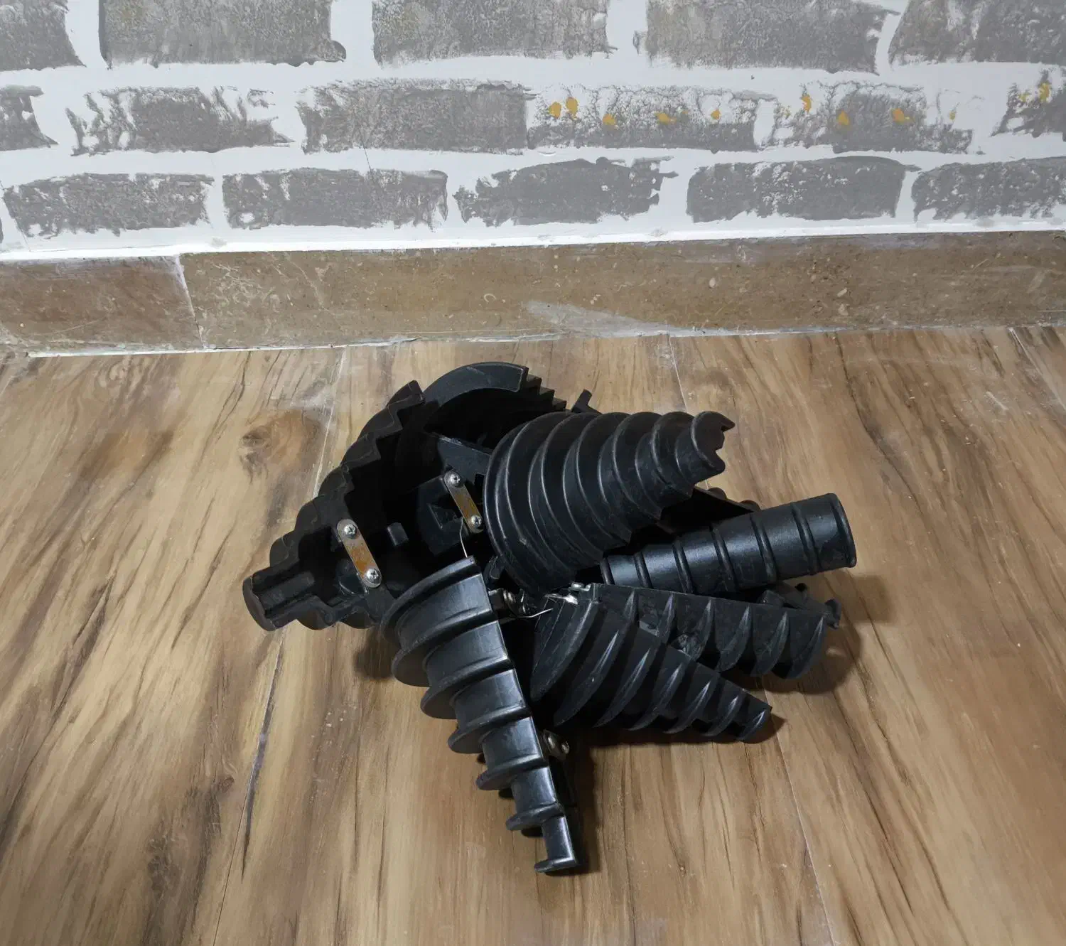 کلاف سیم پیچی دستی|ابزارآلات|شیراز, شهرک بهشتی|دیوار