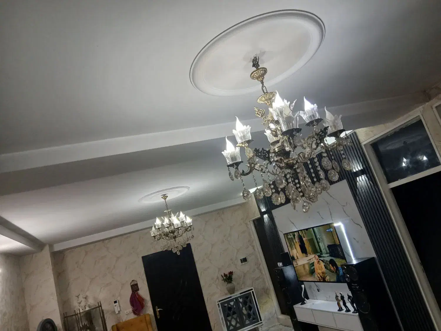 لوستر برنجی|لوستر و چراغ آویز|شاهدشهر, |دیوار