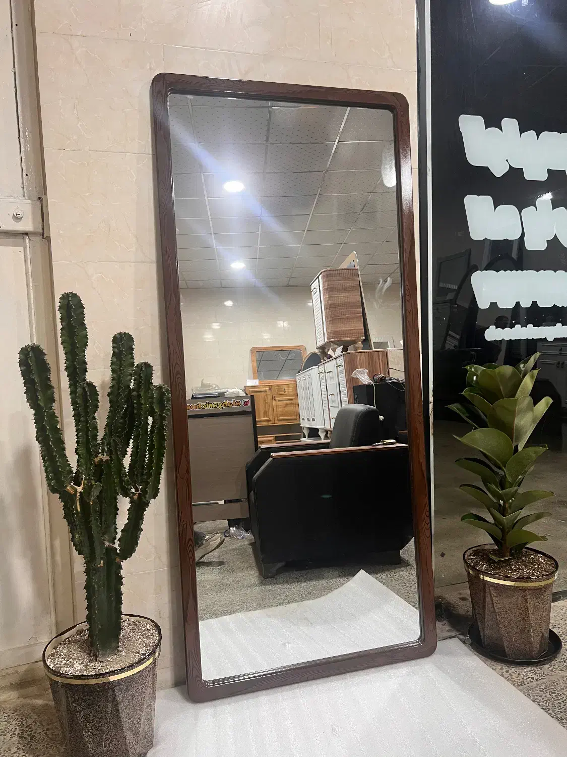 آیینه قدی|آینه|تهران, صاحب الزمان|دیوار