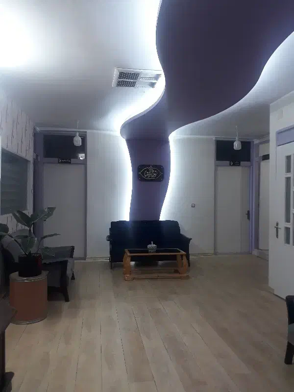 نیروی فروش خانم بین ۲۵ تا ۴۰ سال|استخدام بازاریابی و فروش|سبزوار, ابوریحان|دیوار