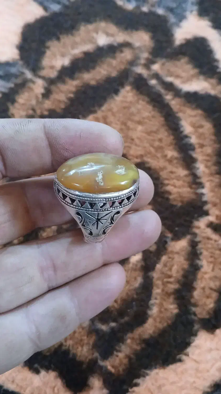 انگشترنقره وساعت|جواهرات|قدس, شهر‌قدس|دیوار