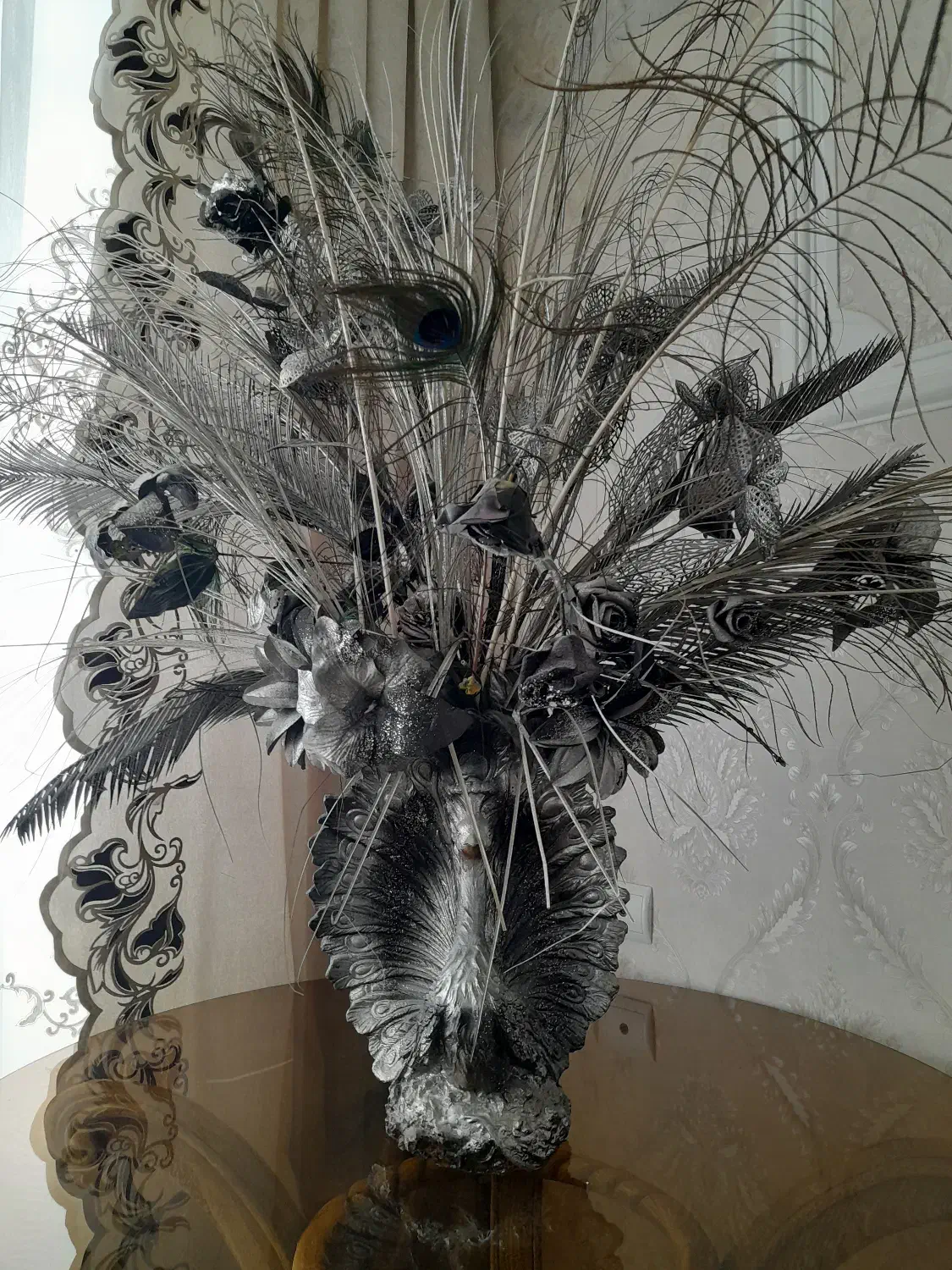 گلدان طاووس|مجسمه، تندیس، ماکت|مراغه, |دیوار