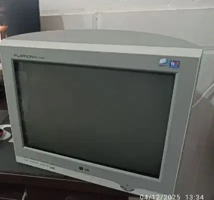 مانیتور کامپیوتر|قطعات و لوازم جانبی رایانه|یاسوج, |دیوار