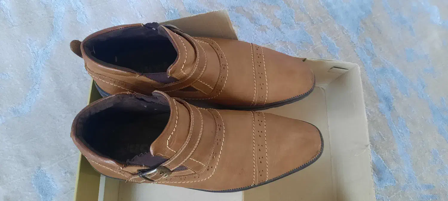 کفش نیم بوت|کیف، کفش، کمربند|قم, عمار یاسر|دیوار