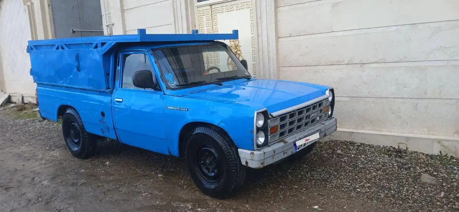 نیسان مدل ۸۲|خودرو سواری و وانت|مینودشت, |دیوار