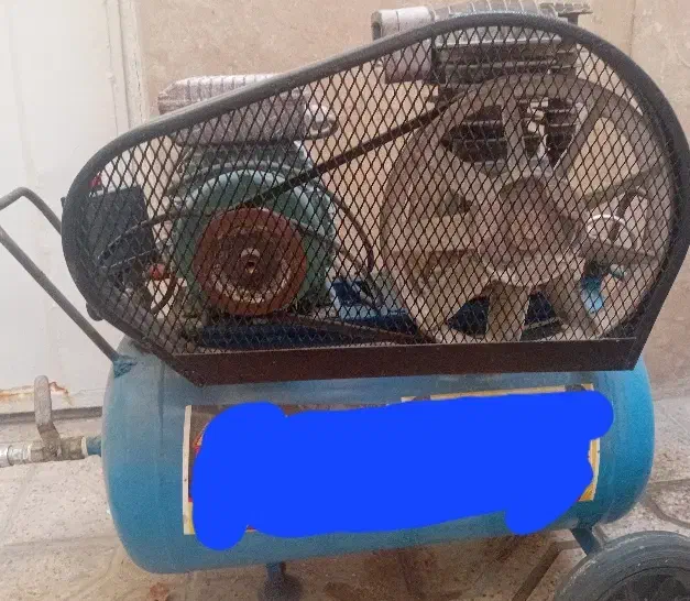 پمپ باد|ابزارآلات|مشهد, حرم مطهر رضوی|دیوار