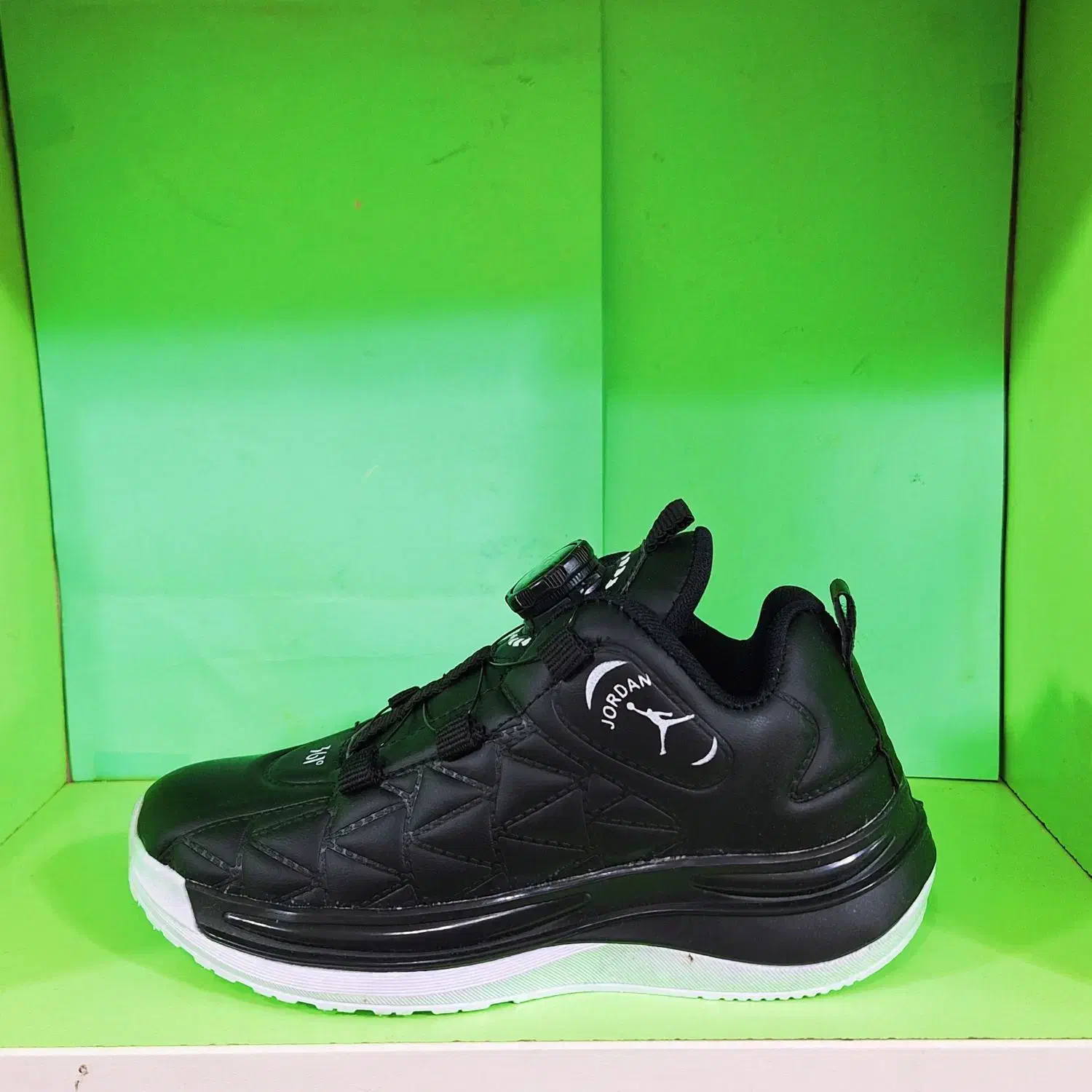 کفش دیسکی|کیف، کفش، کمربند|اردبیل, |دیوار