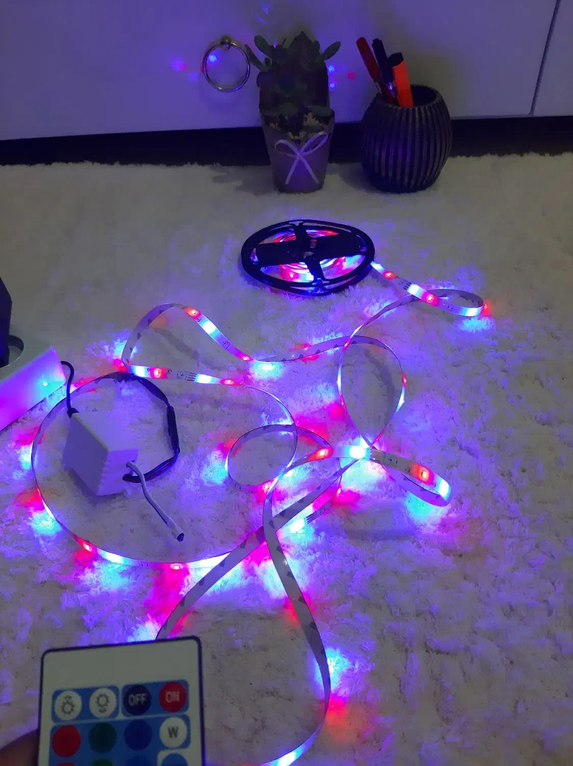 ریسه هوشمند سقف ابری|ریسه و چراغ تزئینی|مشهد, الهیه|دیوار