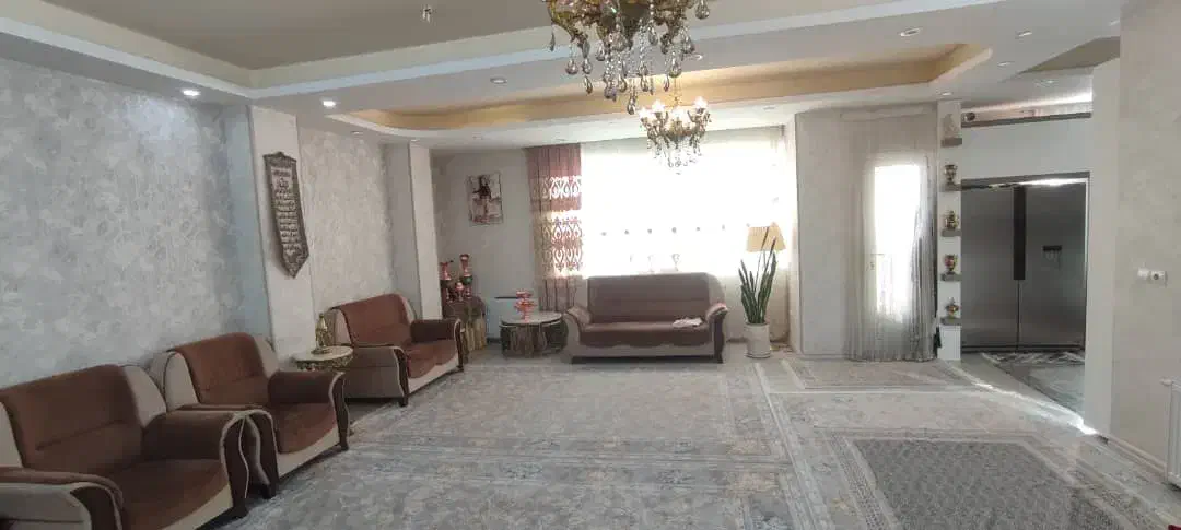 فروش آپارتمان ۱۲۱متر ۳خواب تک واحدی جانبازان کد805|فروش آپارتمان|قزوین, |دیوار