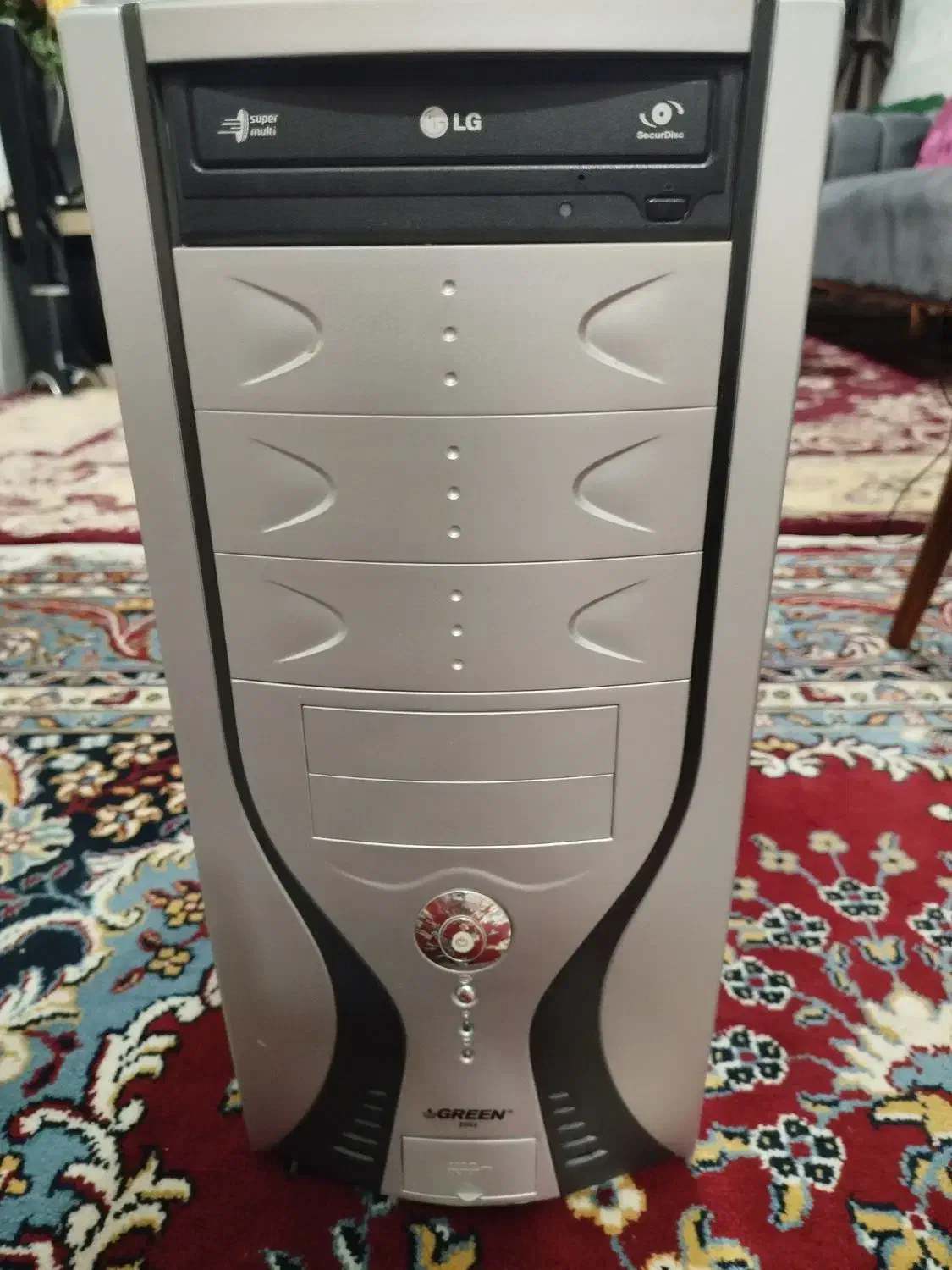 کیس کامپیوتر.تمیز.سالم.کم کار|قطعات و لوازم جانبی رایانه|آباده, |دیوار