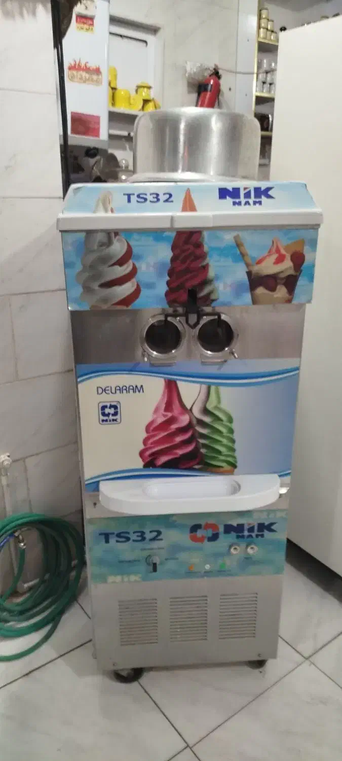 بستنی ساز|کافیشاپ و رستوران|زاینده رود, |دیوار