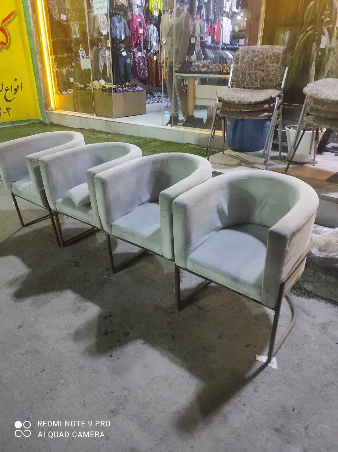 صندلی|صندلی و نیمکت|خرم‌آباد, |دیوار