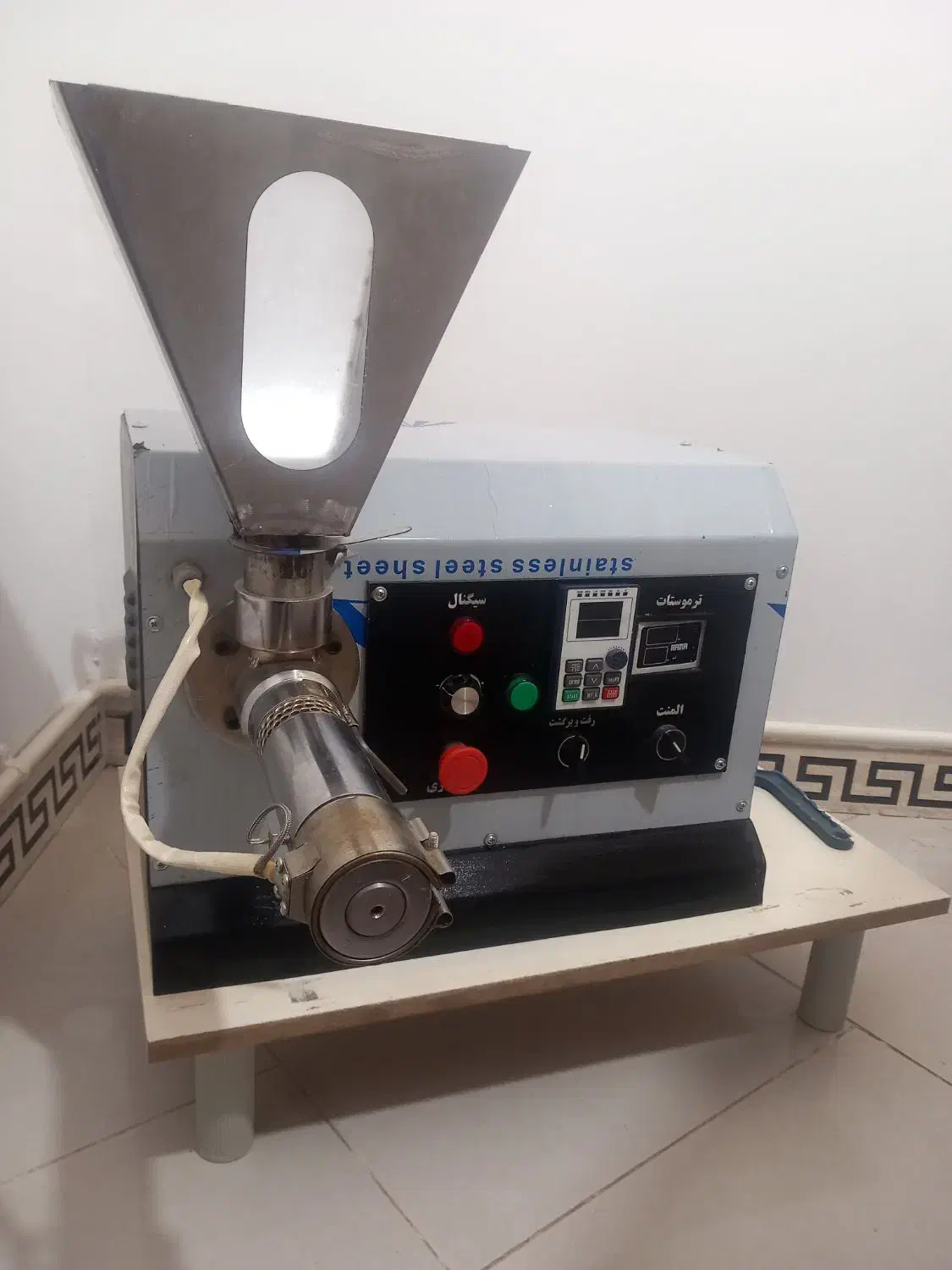 دستگاه روغن گیری|سایر لوازم برقی|هشتگرد, فاز ۳ مهستان|دیوار