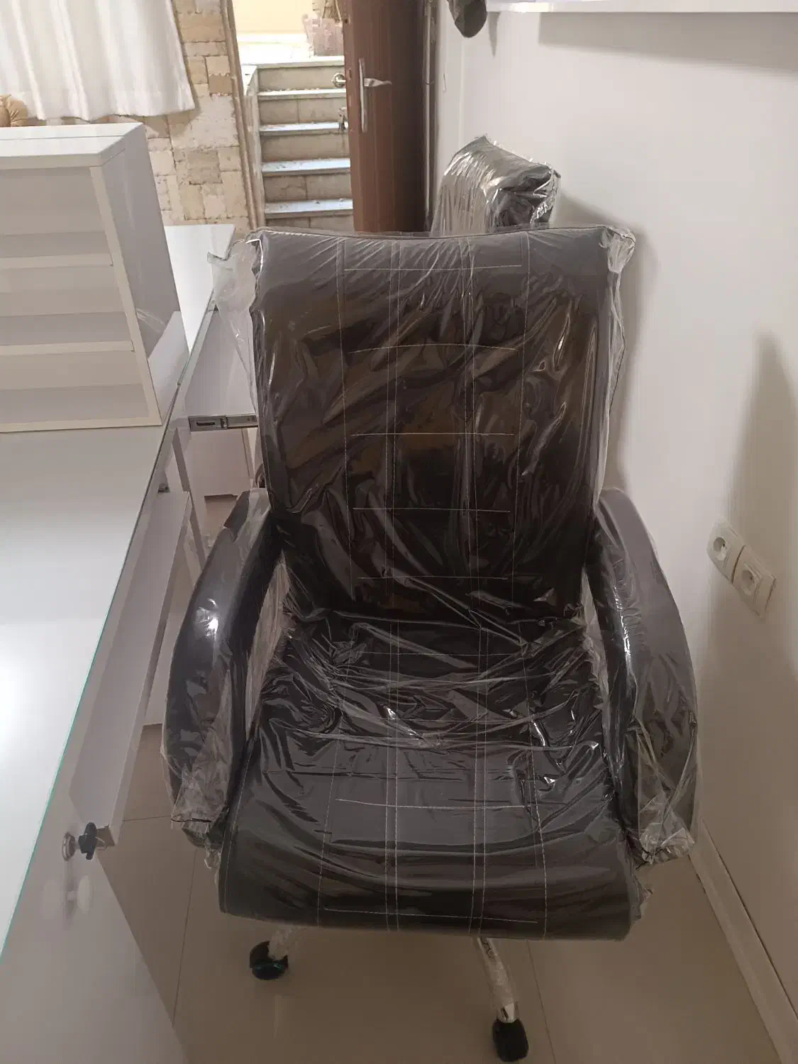 صندلی کارشناسی|مبلمان اداری|تهران, چوب تراش|دیوار