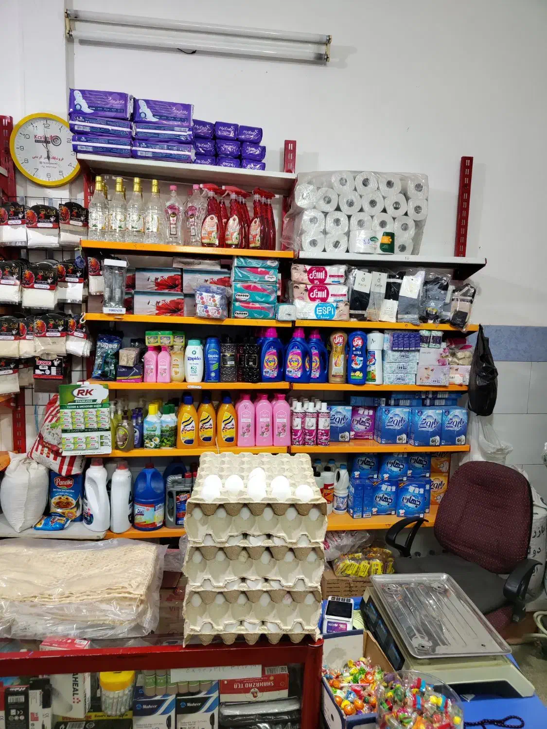 فروش یخچال و فروش اجناس سوپر مارکت|یخچال و فریزر|قم, قلعه کامکار|دیوار