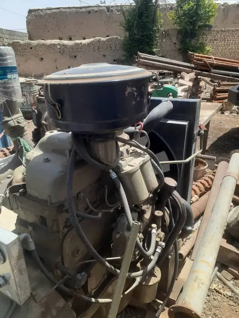 موتور آبکشی بنز خاور|ماشینآلات صنعتی|پیر بکران, |دیوار