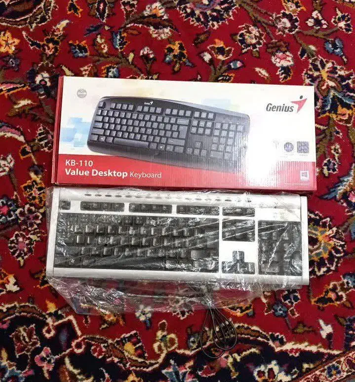 دو عدد کیبورد|قطعات و لوازم جانبی رایانه|شاهین‌شهر, خانه کارگر|دیوار