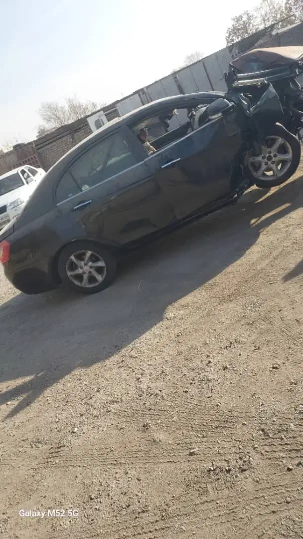 جیلی Emgrand امگرند 7  ۲۰۱۳ تک برگ تصادفی|خودرو سواری و وانت|تهران, شادآباد|دیوار