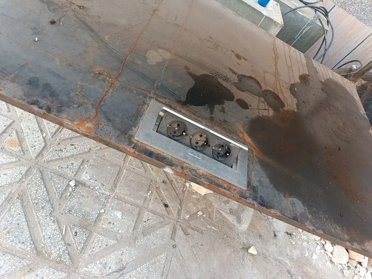 میز  کار آهنی|فروشگاه و مغازه|تربت‌حیدریه, شهرک ولیعصر|دیوار