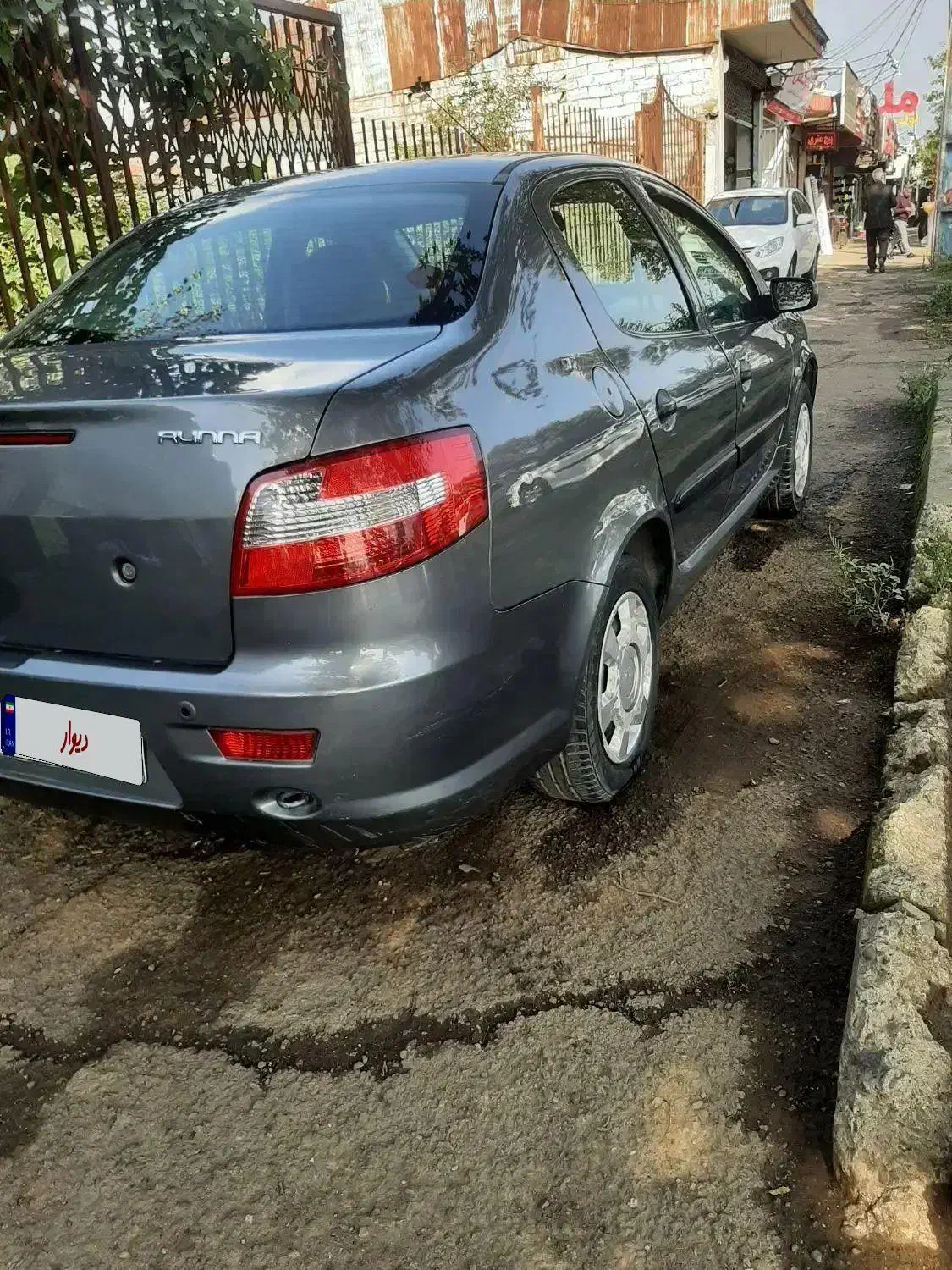 رانامدل ۹۳تمیز درحد|خودرو سواری و وانت|رشت, هلال احمر|دیوار