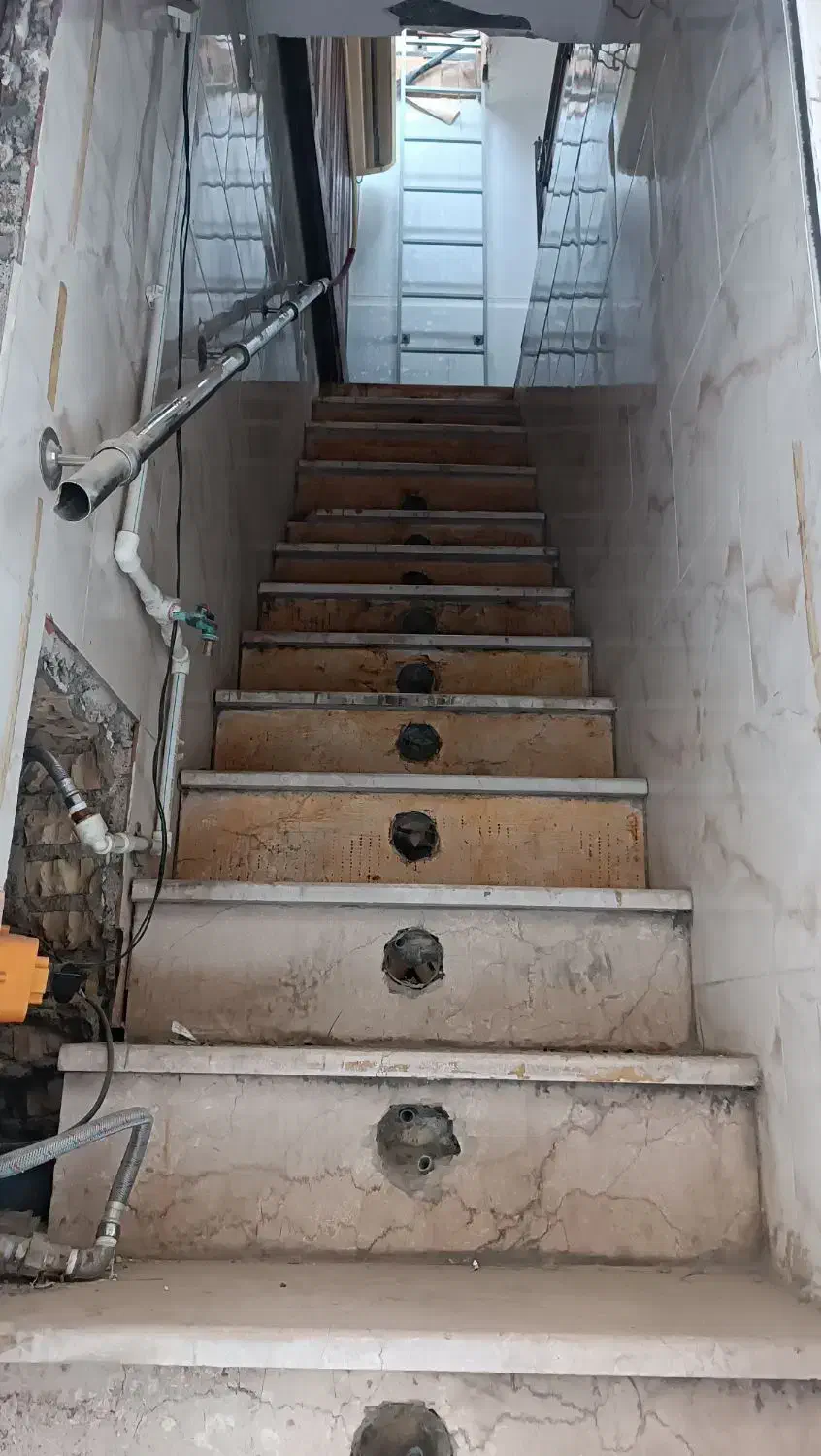 اجاره مغازه در بلوکیا خیابان شیشه بر ها طبقه اول|اجارهٔ مغازه و غرفه|بندر امام خمینی, |دیوار