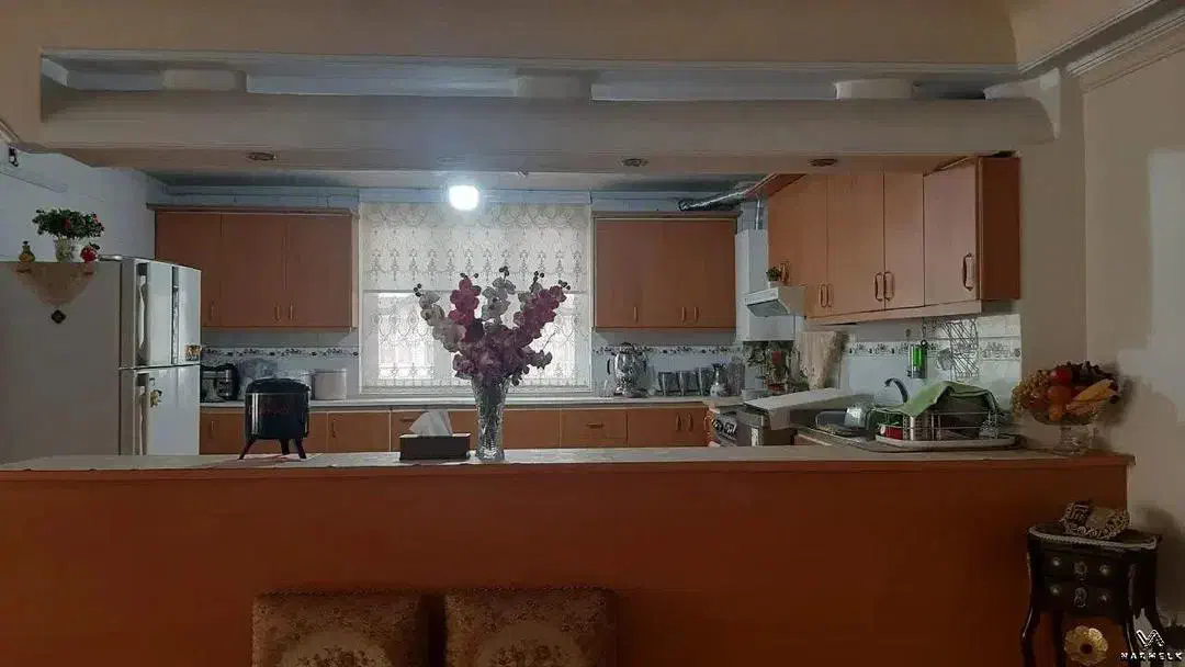 چهارطبقه آپارتمان ۱۴۵متری دو خواب یکجا سکونت و کار