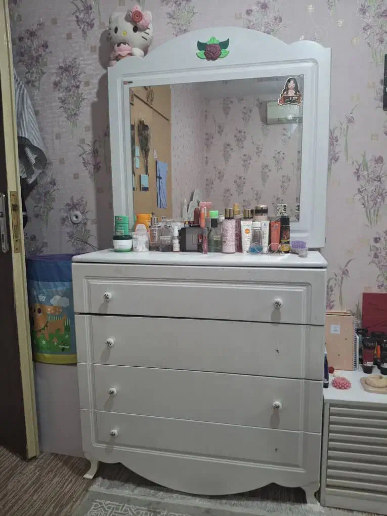 کمد سه درب وکیوم ۴ کشو و میز آرایش سه کشو|تخت و سرویس خواب|بندر ماهشهر, |دیوار