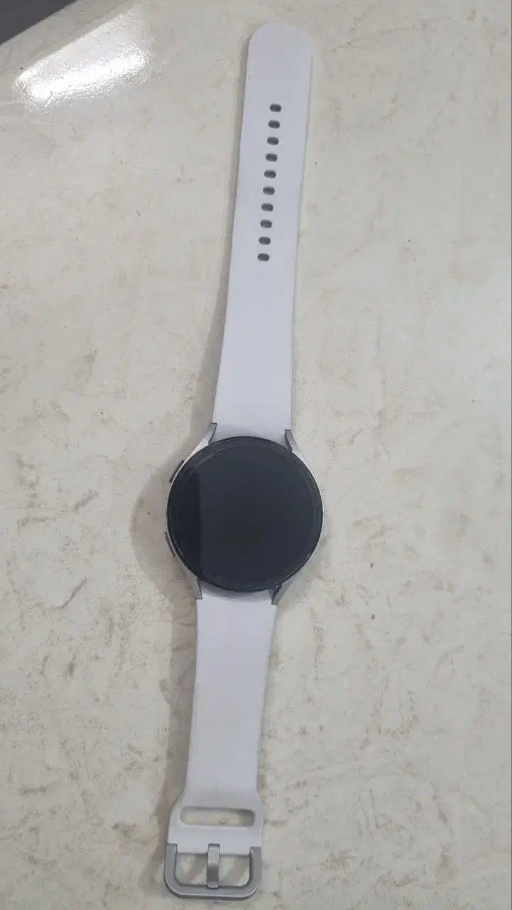 ساعت هوشمند 5 galaxy watch|ساعت|قم, سعادتی|دیوار