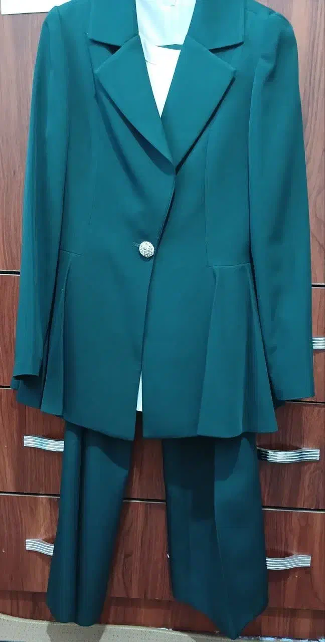 لباس مجلسی نو|لباس|گلپایگان, |دیوار