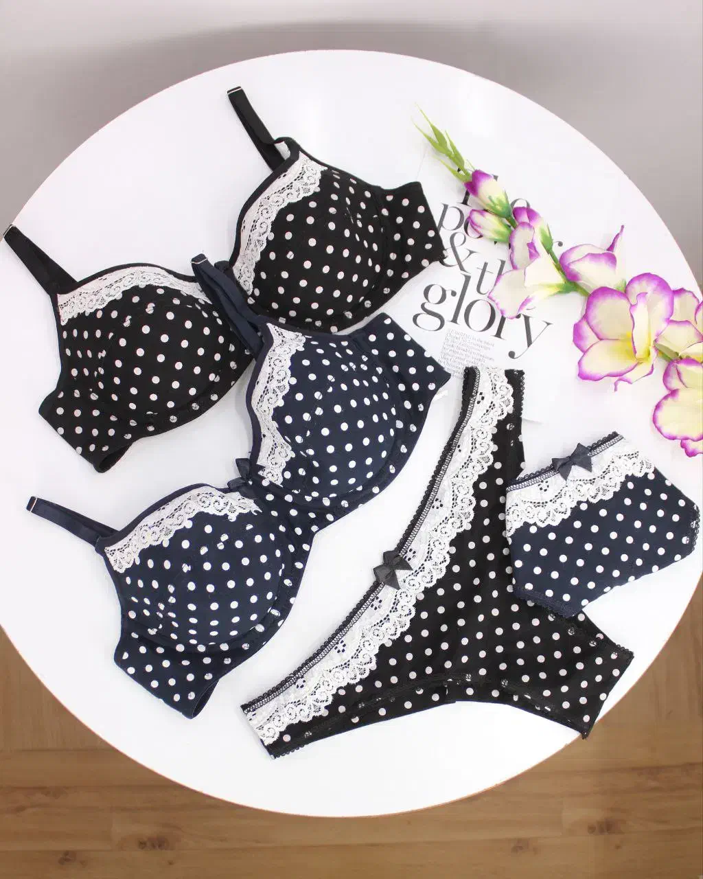 فروشنده لباسزیر خانم صبح|استخدام بازاریابی و فروش|مشهد, شهید فرامرز عباسی|دیوار