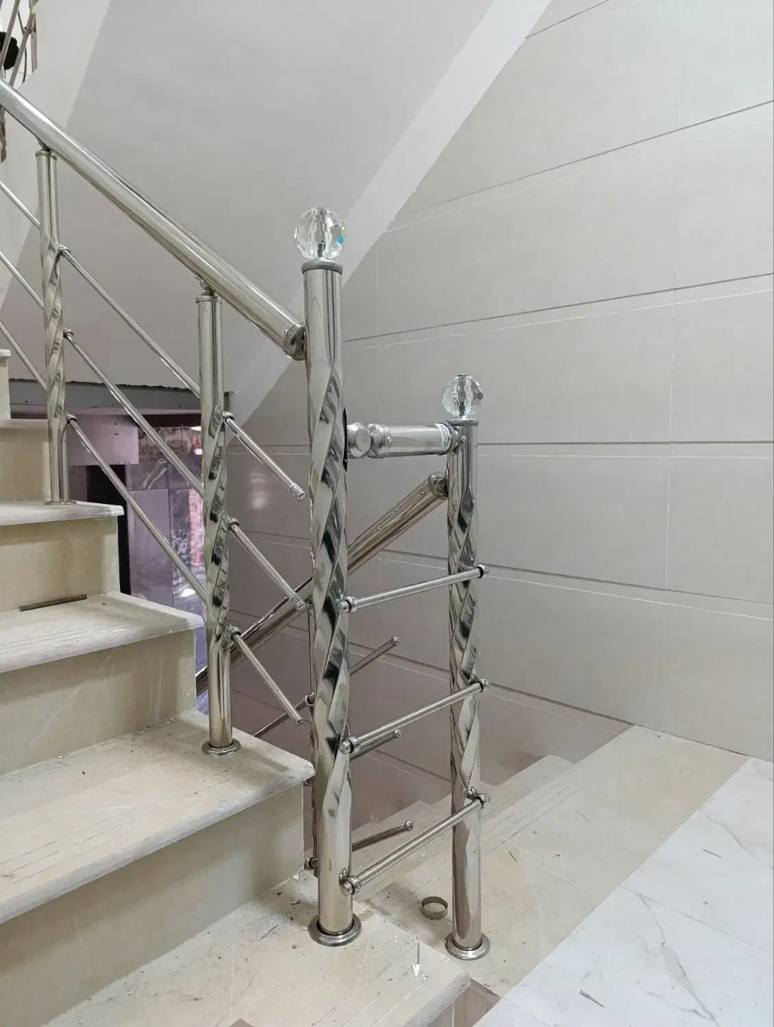 نرده استیل     (( اقساطی))|خدمات پیشه و مهارت|ایلام, |دیوار